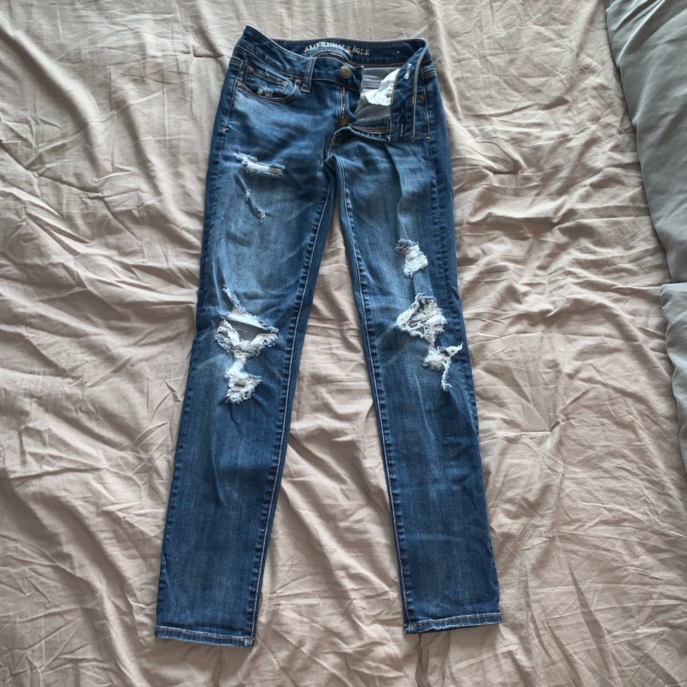 American Eagle Ripped Skinny Jeans